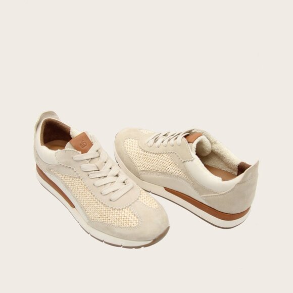 189$ Gentle Souls Juno Lace-up Sneakers Stone Leather Women\'s Size 9 US Beige